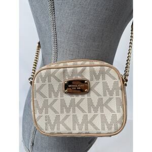 Michael Kors Signature Logo Camera Bag Crossbody Vanilla Tan Trim Chain Strap